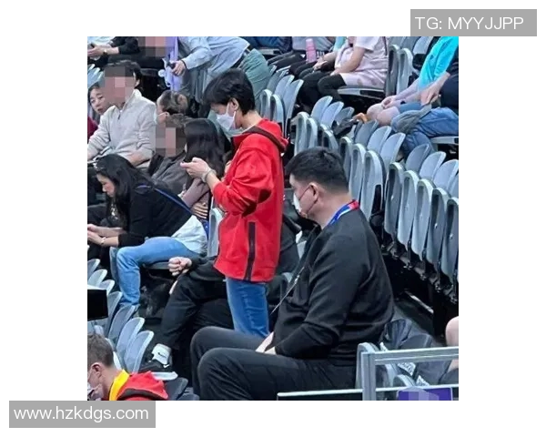 姚明晒黑了引发热议网友调侃其夏日休闲生活方式大揭秘 姚明晒黑了引发热议网友调侃其夏日休闲生活方式大揭秘